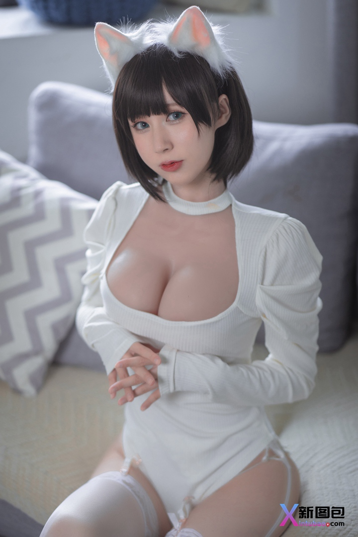 西园寺南歌最新图包-白猫白色连体衣【24p121M】 cosplay图包 第2张